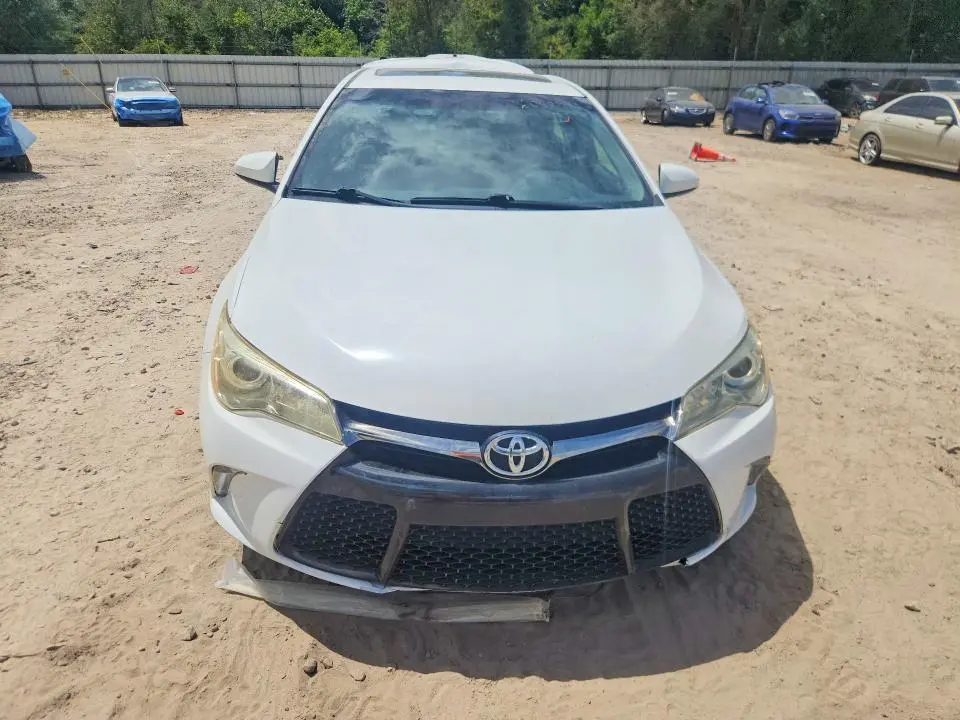 2016 TOYOTA CAMRY XSE  