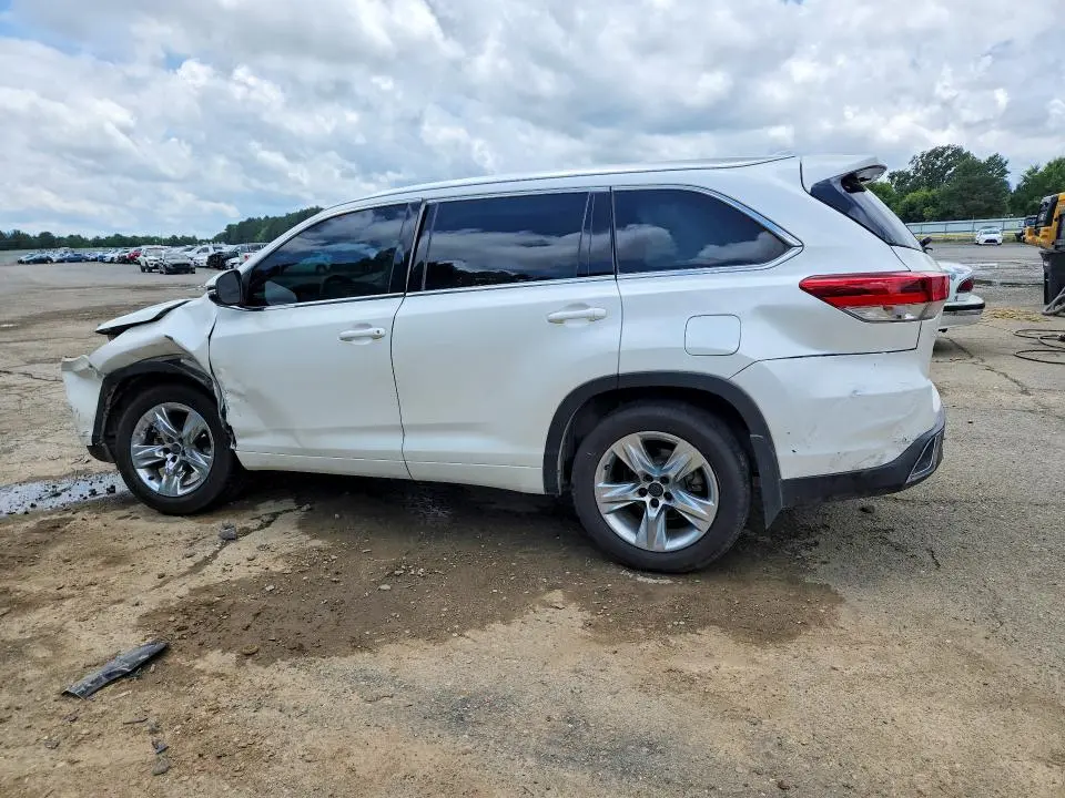 2018 TOYOTA HIGHLANDER LIMITED  
