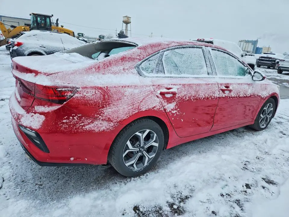2021 KIA FORTE LXS  