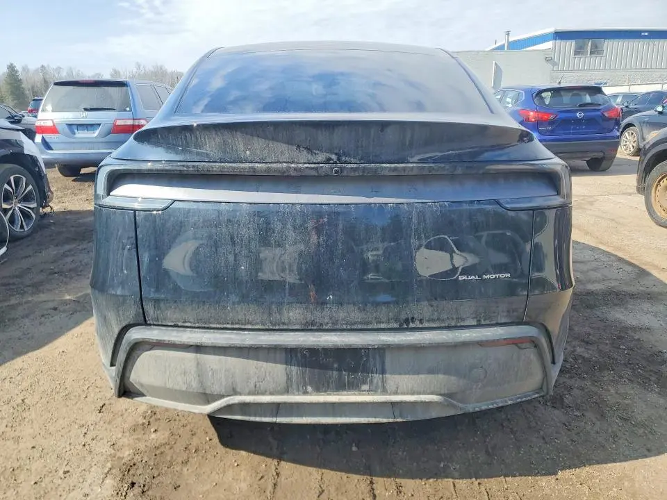 2026 TESLA MODEL Y   