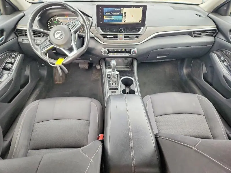 2023 NISSAN ALTIMA SV  