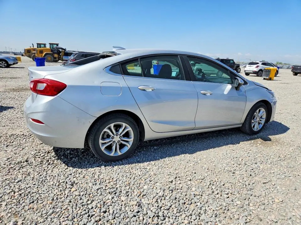 2019 CHEVROLET CRUZE LT  
