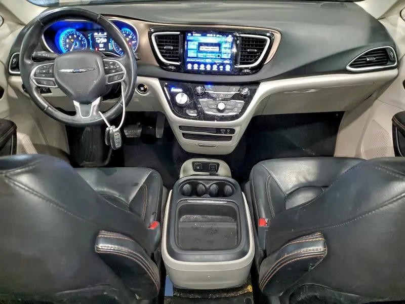 2017 CHRYSLER PACIFICA TOURING L  