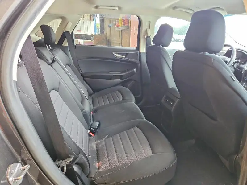 2020 FORD EDGE SE  