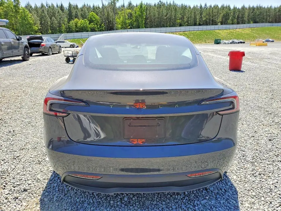 2025 TESLA MODEL 3   