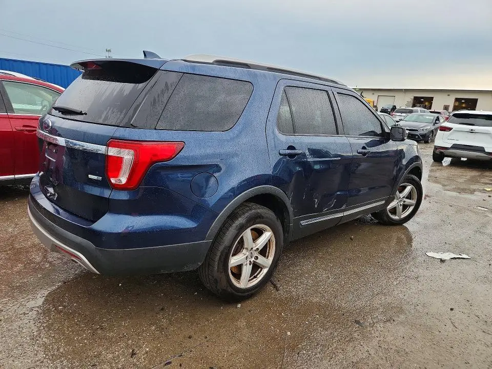 2016 FORD EXPLORER XLT  