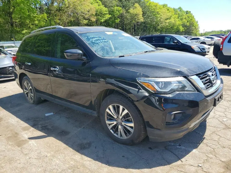 2019 NISSAN PATHFINDER SV  