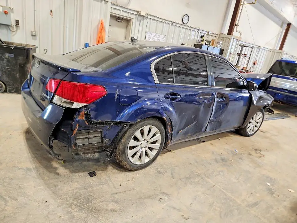 2011 SUBARU LEGACY 2.5I LIMITED  