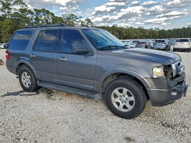 2010 FORD EXPEDITION XLT  