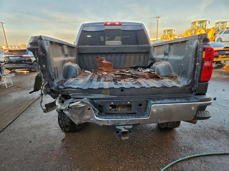 2015 CHEVROLET SILVERADO K2500 HEAVY DUTY LTZ  