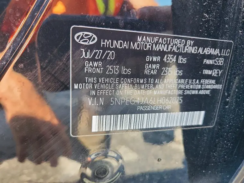 2020 HYUNDAI SONATA SE  