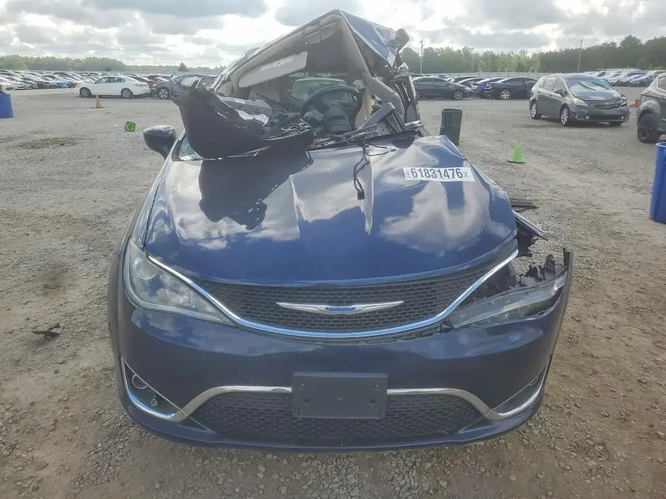 2018 CHRYSLER PACIFICA TOURING L  