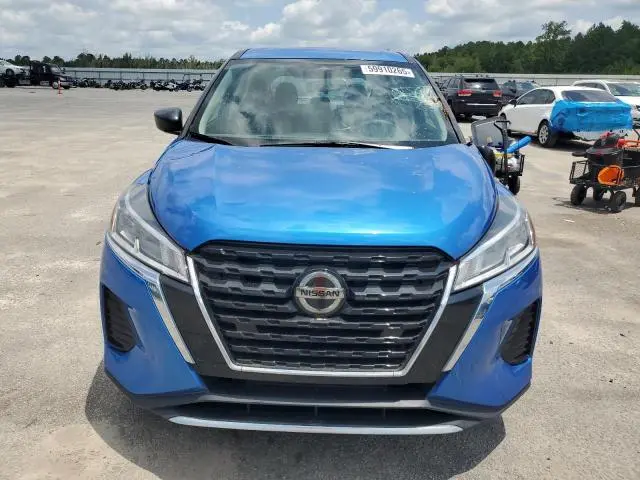 2021 NISSAN KICKS S  