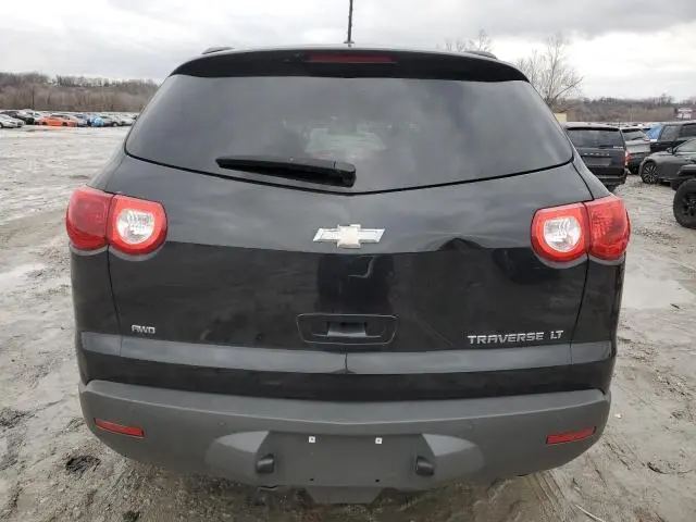 2011 CHEVROLET TRAVERSE LT  
