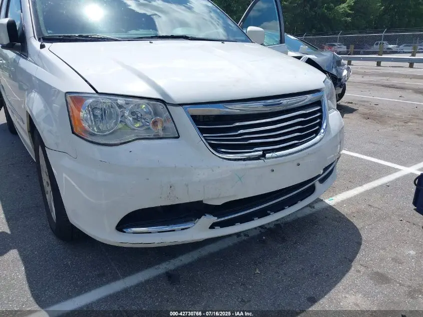 2016 CHRYSLER TOWN & COUNTRY TOURING