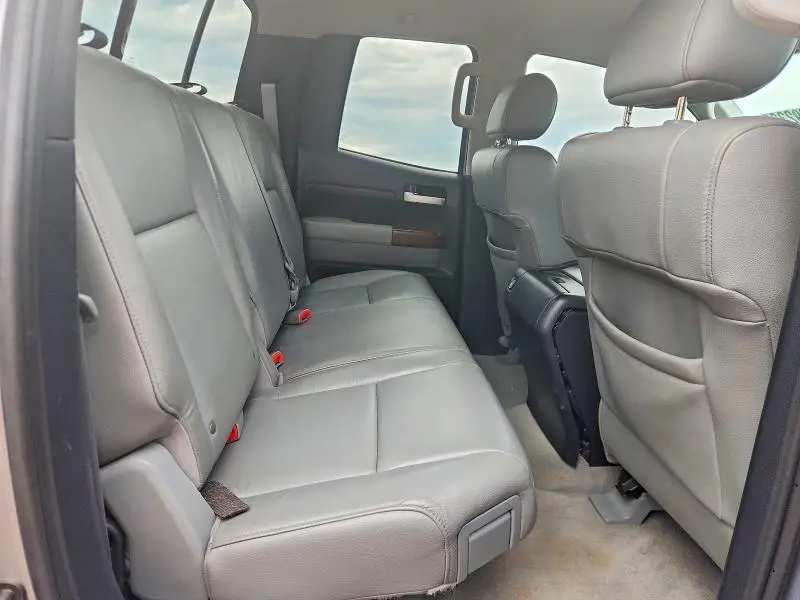 2010 TOYOTA TUNDRA DOUBLE CAB LIMITED  