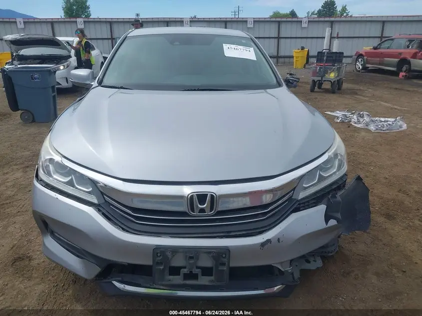 2017 HONDA ACCORD EX
