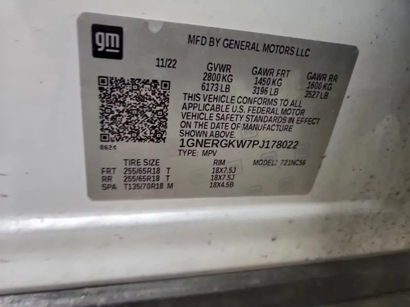 2023 CHEVROLET TRAVERSE LT  