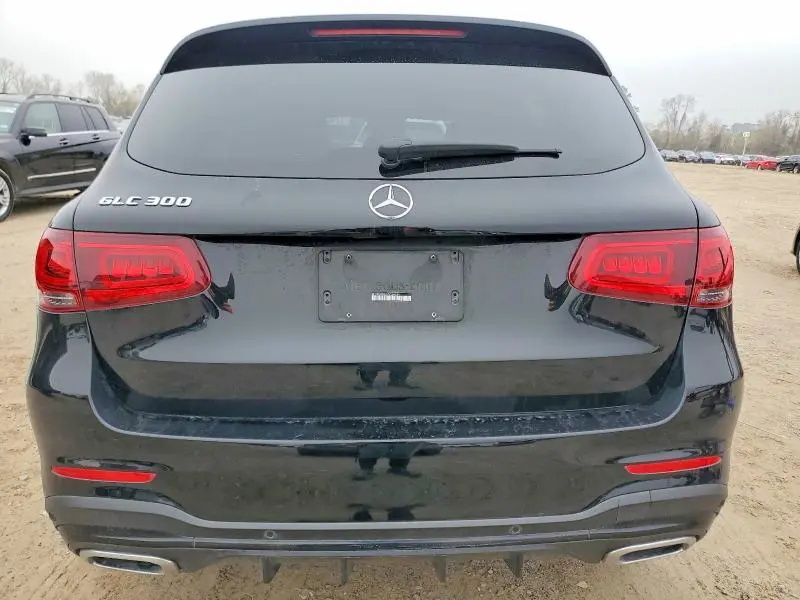 2021 MERCEDES-BENZ GLC 300  