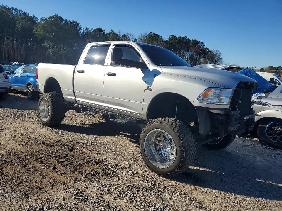 2017 RAM 2500 ST  