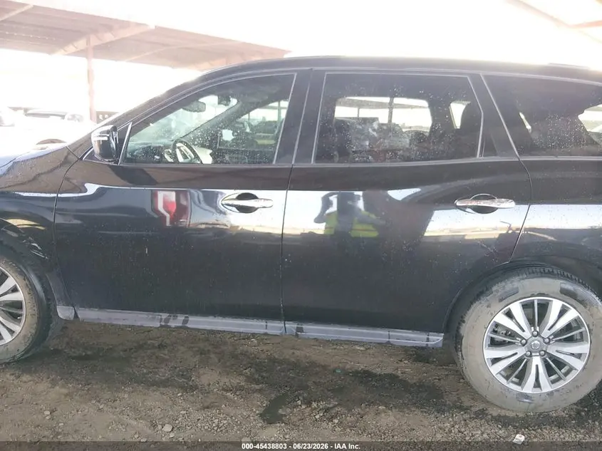2017 NISSAN PATHFINDER SV