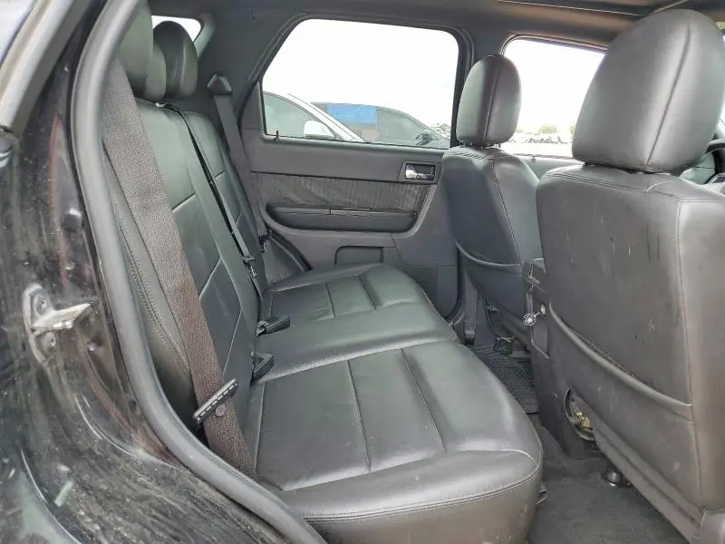 2010 FORD ESCAPE LIMITED  