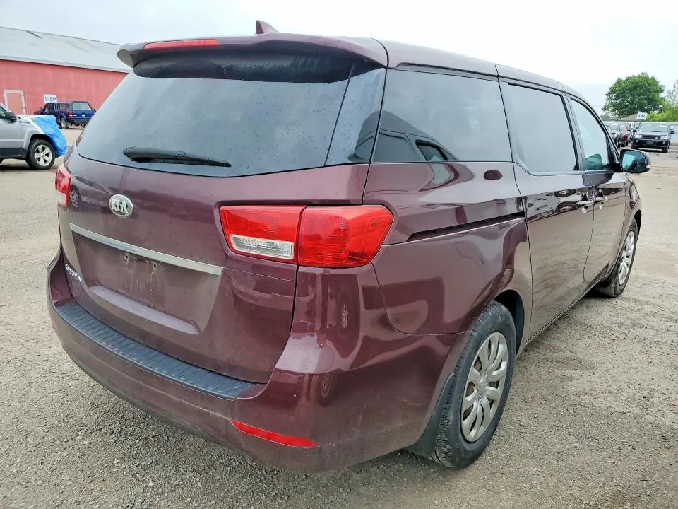 2016 KIA SEDONA L  