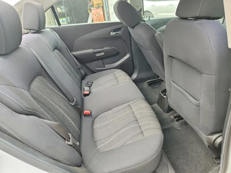 2019 CHEVROLET SONIC LT  