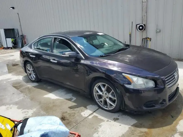 2010 NISSAN MAXIMA S
