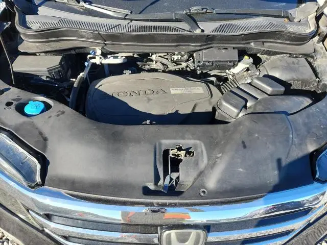 2017 HONDA PILOT TOURING  