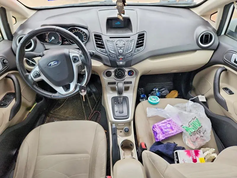 2016 FORD FIESTA SE  