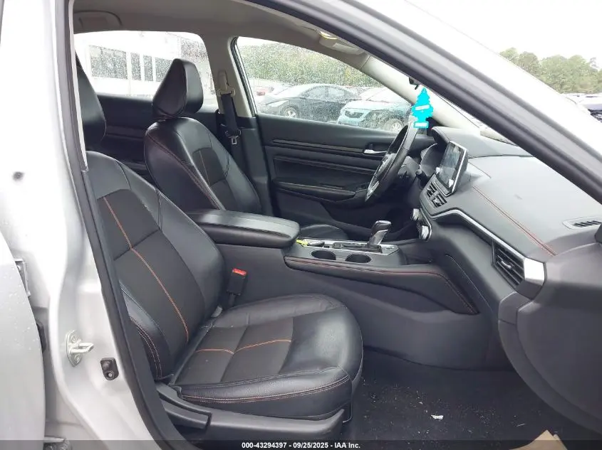 2022 NISSAN ALTIMA SR INTELLIGENT AWD