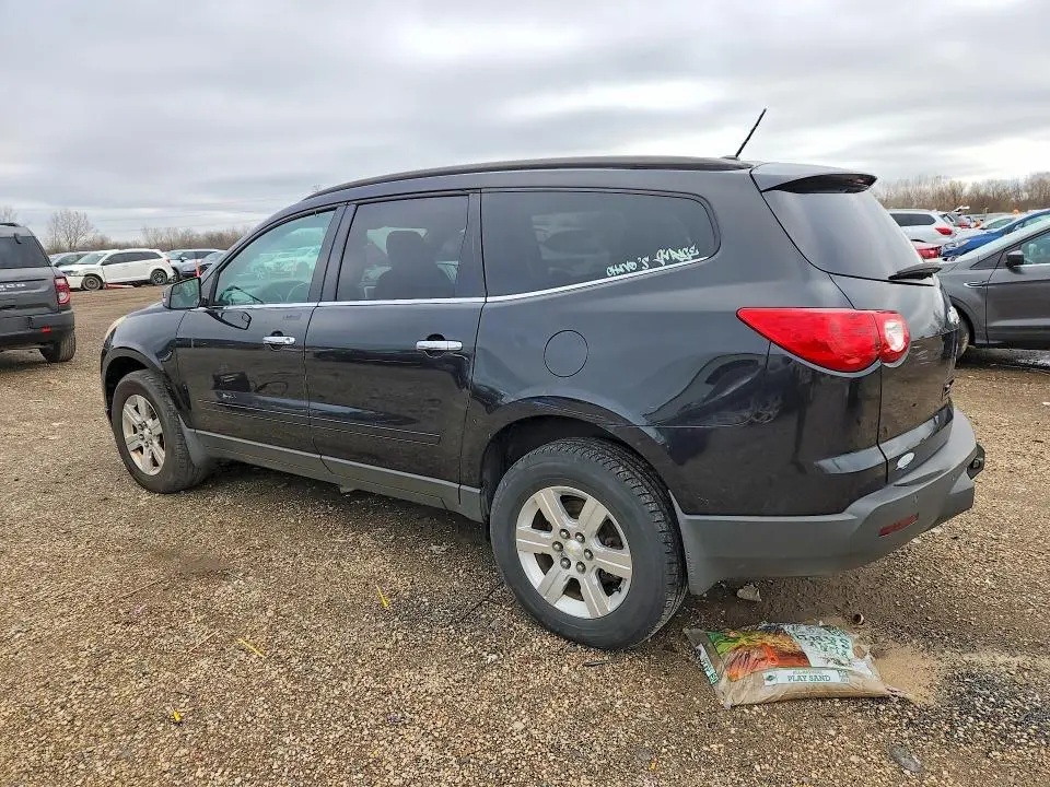 2011 CHEVROLET TRAVERSE LT  