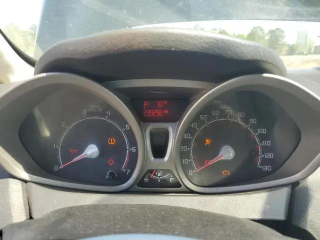2011 FORD FIESTA SES  
