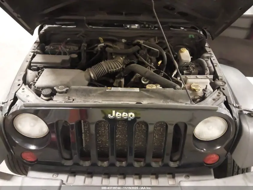 2010 JEEP WRANGLER UNLIMITED SPORT