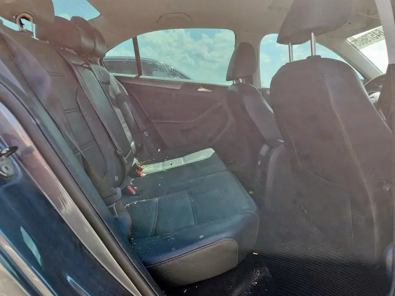 2013 VOLKSWAGEN JETTA TDI  