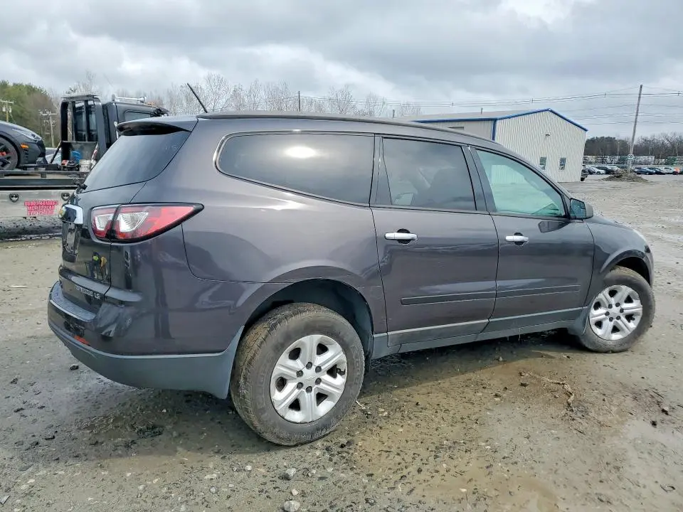 2014 CHEVROLET TRAVERSE LS  