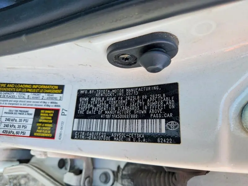 2013 TOYOTA CAMRY SE  