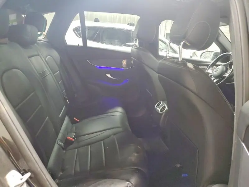 2021 MERCEDES-BENZ GLC 300 4MATIC  