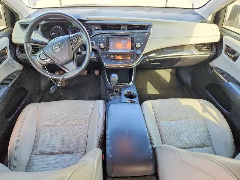 2015 TOYOTA AVALON   