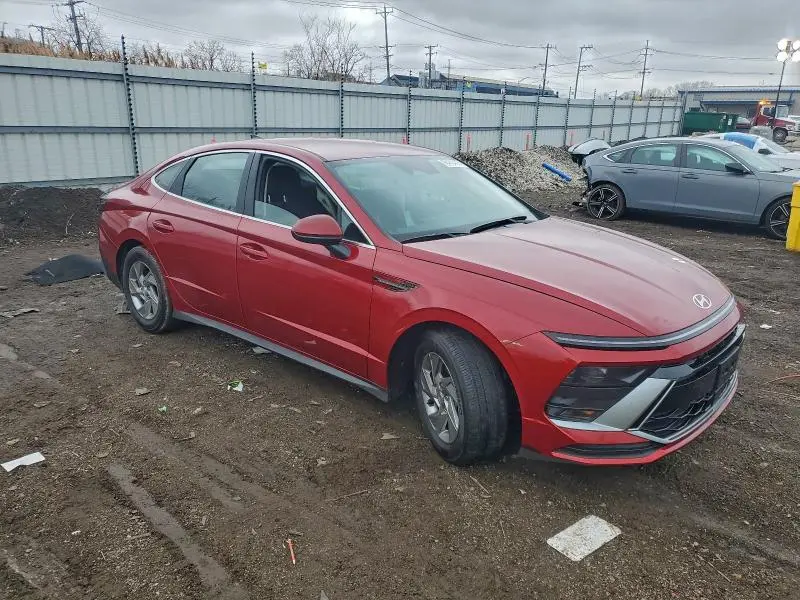 2025 HYUNDAI SONATA SE  
