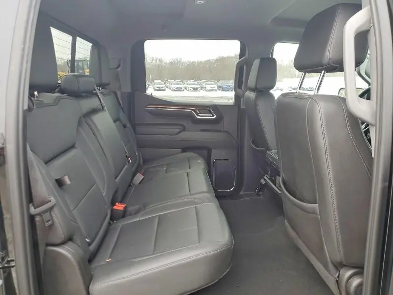 2024 CHEVROLET SILVERADO K1500 LT TRAIL BOSS  