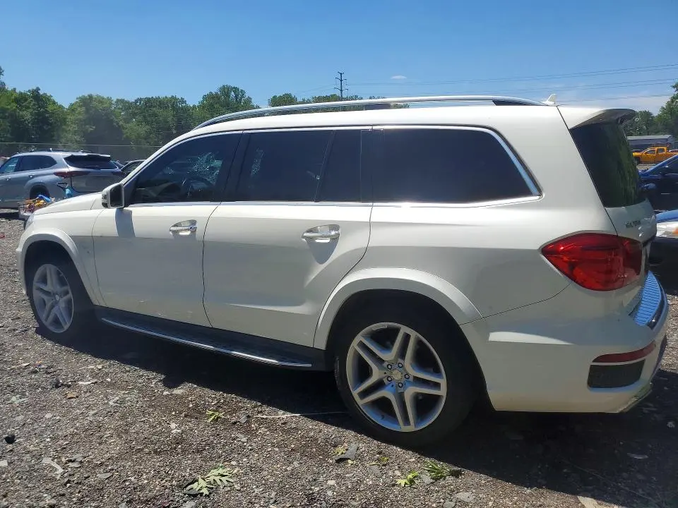 2015 MERCEDES-BENZ GL 550 4MATIC  