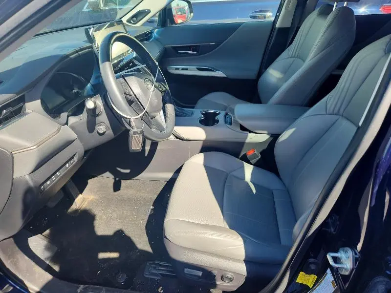 2021 TOYOTA VENZA LIMITED  