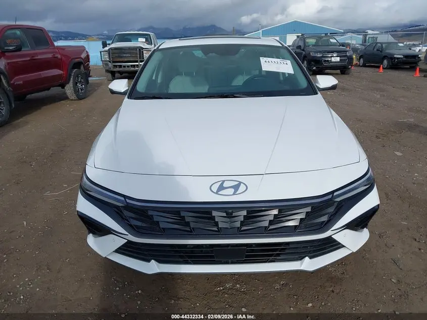 2024 HYUNDAI ELANTRA LIMITED