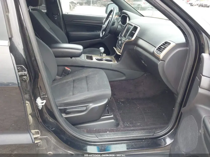 2015 JEEP GRAND CHEROKEE LAREDO