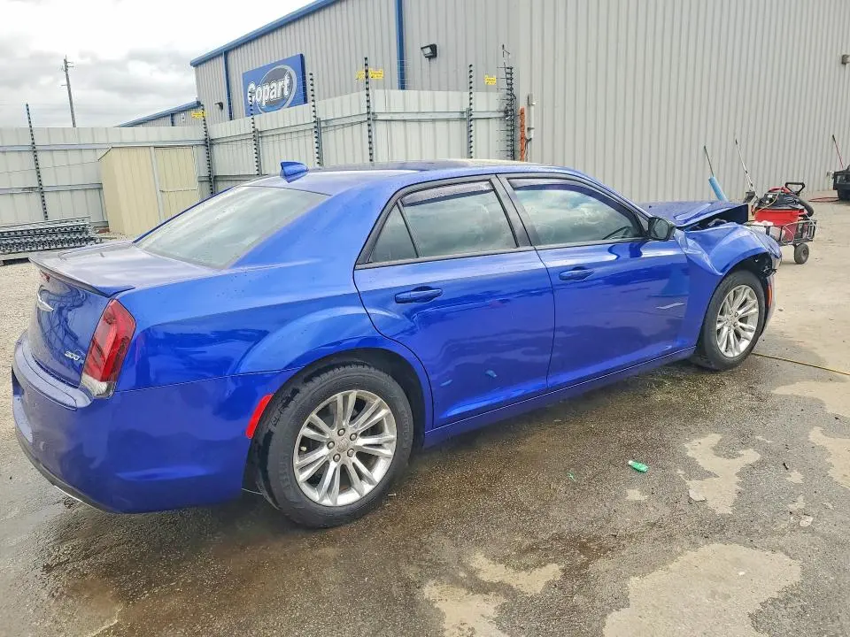2018 CHRYSLER 300 TOURING  