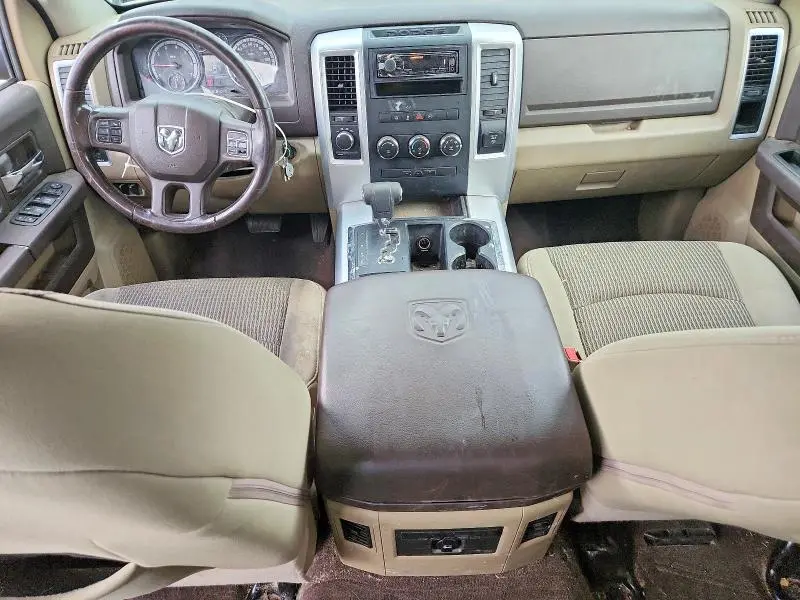 2012 DODGE RAM 1500 SLT  