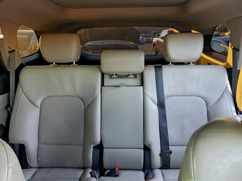 2017 HYUNDAI SANTA FE SE ULTIMATE  