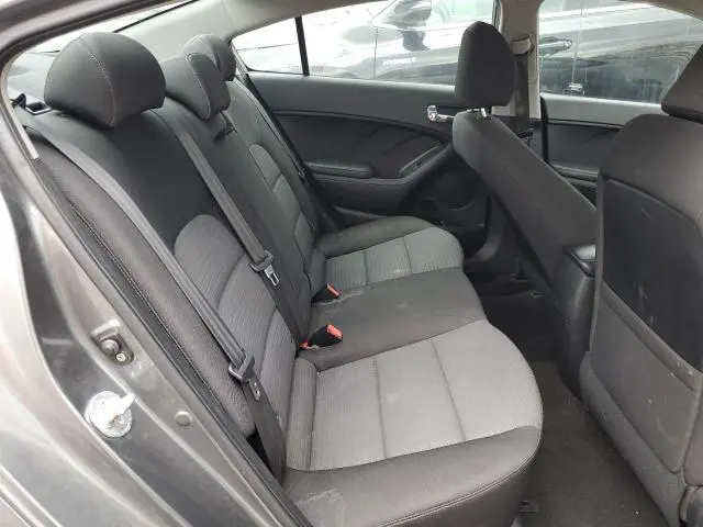 2016 KIA FORTE LX  